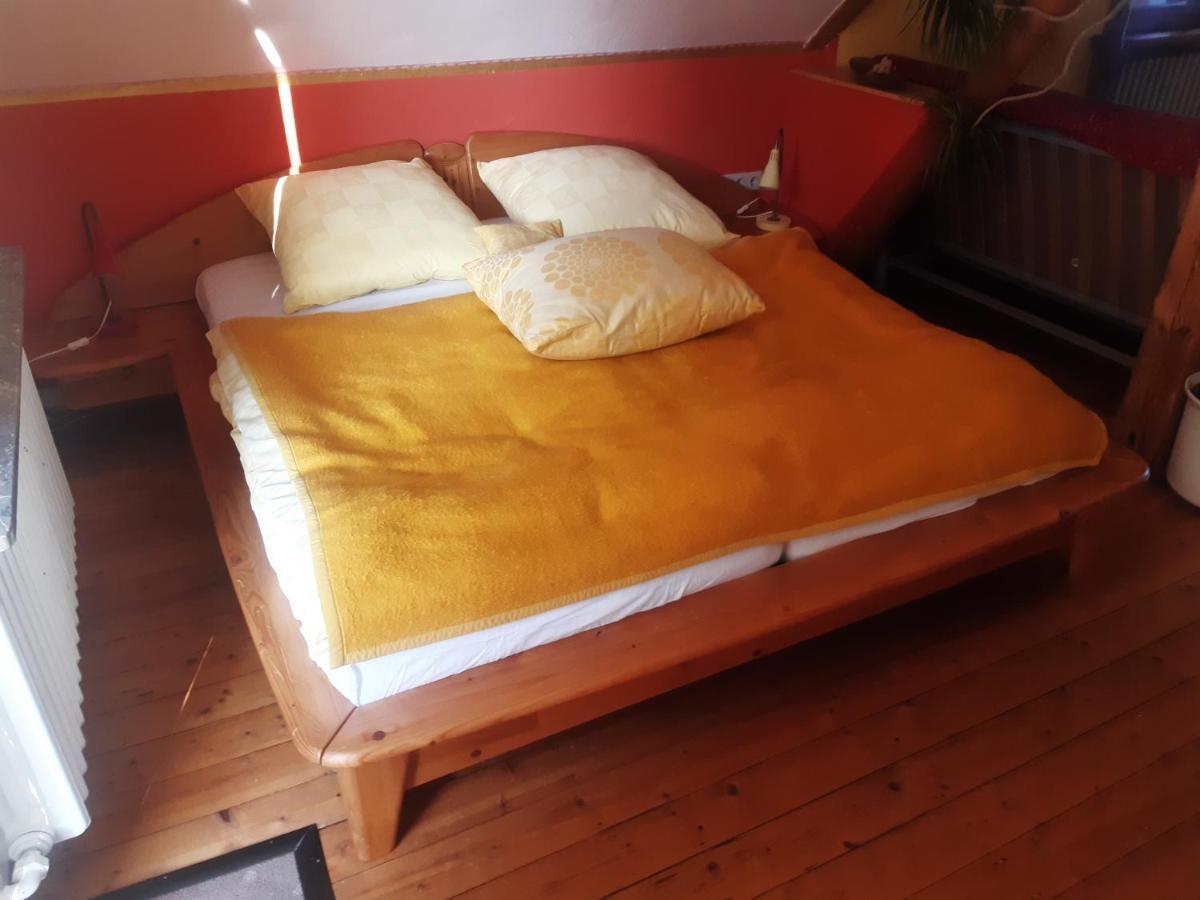Casa Pinus Sol Apartment Gudensberg Bagian luar foto