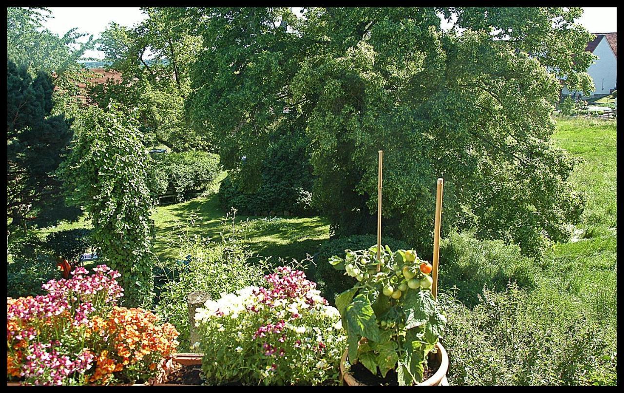 Casa Pinus Sol Apartment Gudensberg Bagian luar foto